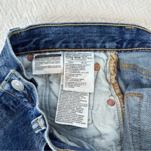 LEVI’S 501 Button Fly Denim Jean Shorts Cutoff Size 30 Waist Country Cowgirl - Picture 12 of 16